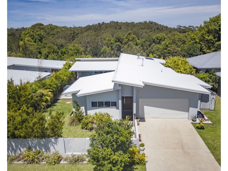 12 Cherry Street, Sapphire Beach NSW 2450