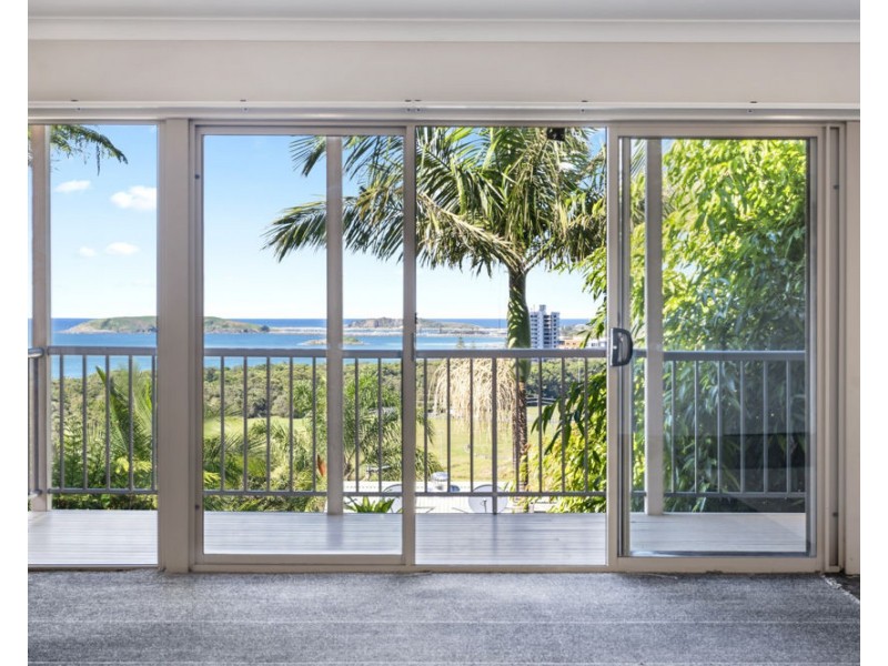 12 Macauleys Headland Drive, Coffs Harbour NSW 2450