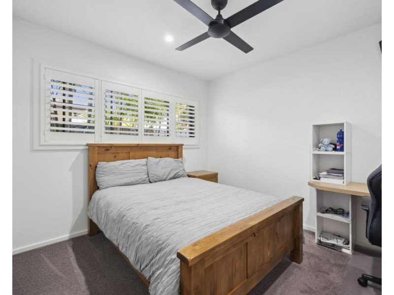 4 Broadwater Street, Sandy Beach NSW 2456