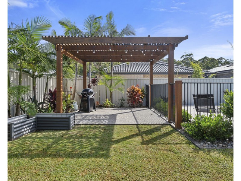 4 Broadwater Street, Sandy Beach NSW 2456