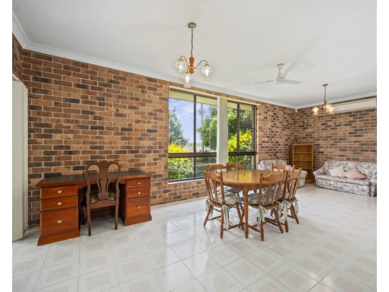 2 Sandpiper Crescent, Boambee East NSW 2452