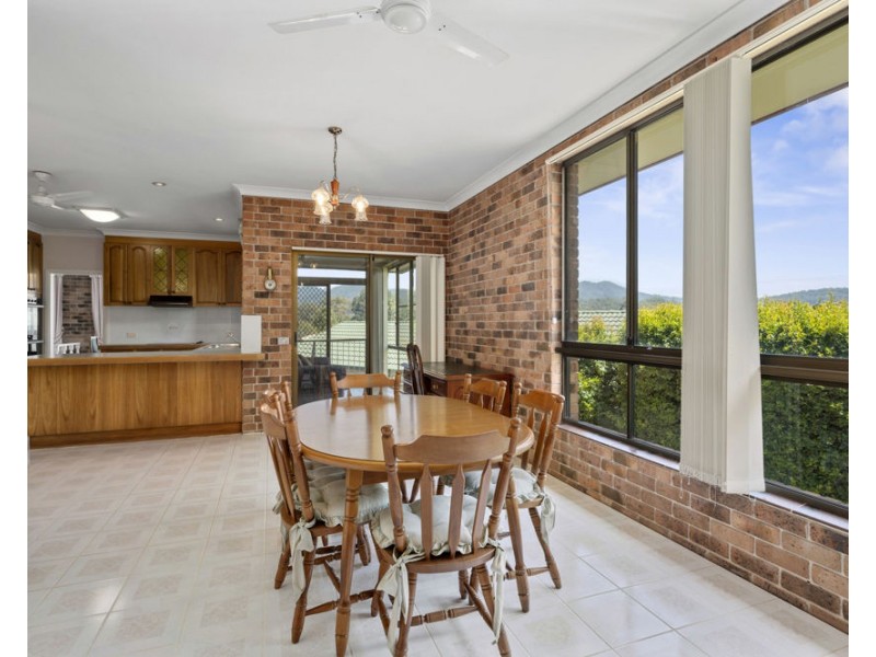 2 Sandpiper Crescent, Boambee East NSW 2452