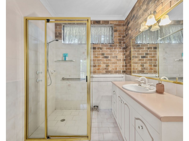 2 Sandpiper Crescent, Boambee East NSW 2452