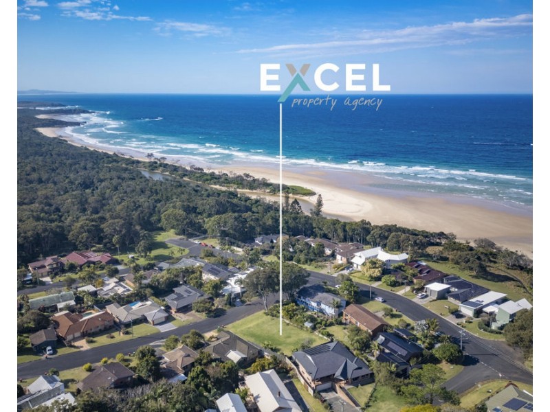 72 Safety Beach Drive, Safety Beach NSW 2456