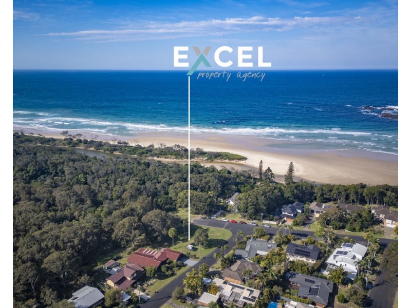 19 Ocean Drive, Safety Beach NSW 2456