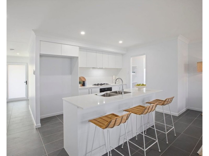 5 Cockatoo Ridge, Bonville NSW 2441