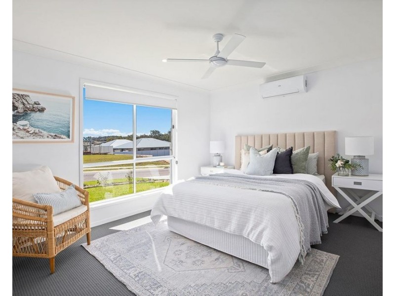 5 Cockatoo Ridge, Bonville NSW 2441