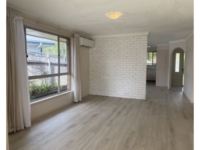 2/14 Carrywell Crescent, Toormina NSW 2452