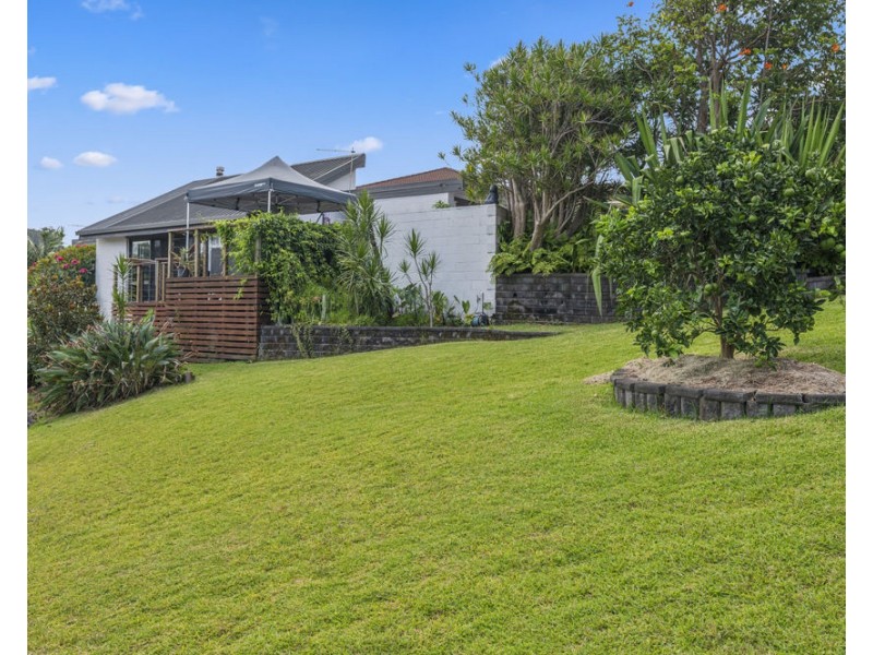 31 Elouera Drive, Sapphire Beach NSW 2450