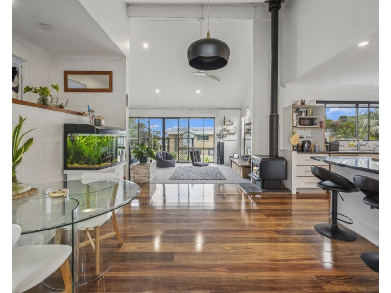 31 Elouera Drive, Sapphire Beach NSW 2450