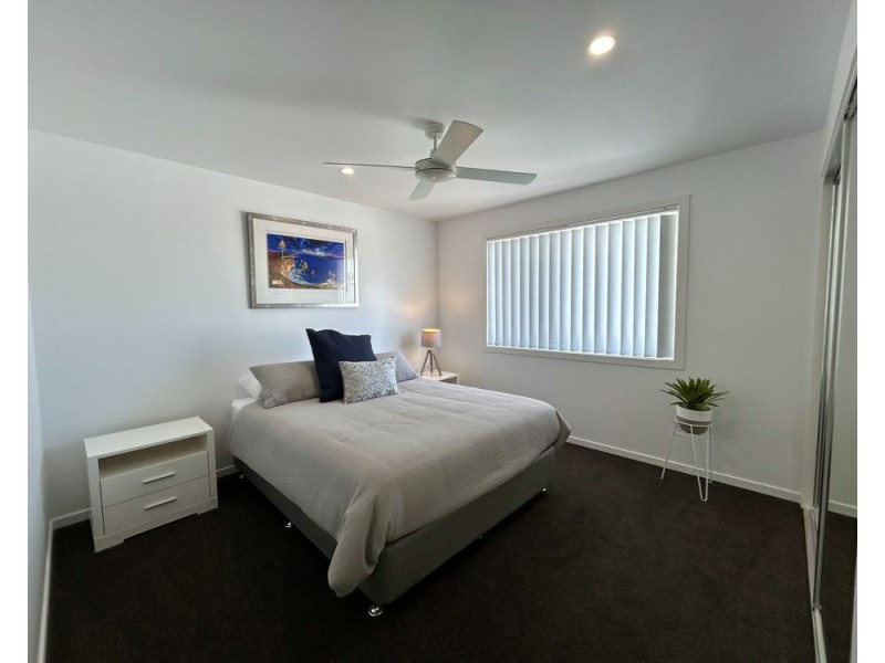 7 Moonee Creek Drive, Moonee Beach NSW 2450