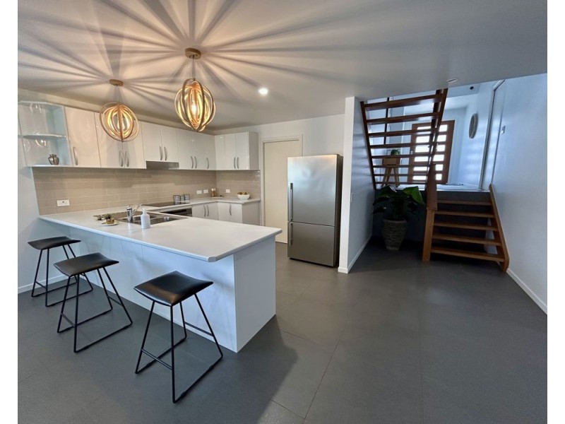 7 Moonee Creek Drive, Moonee Beach NSW 2450