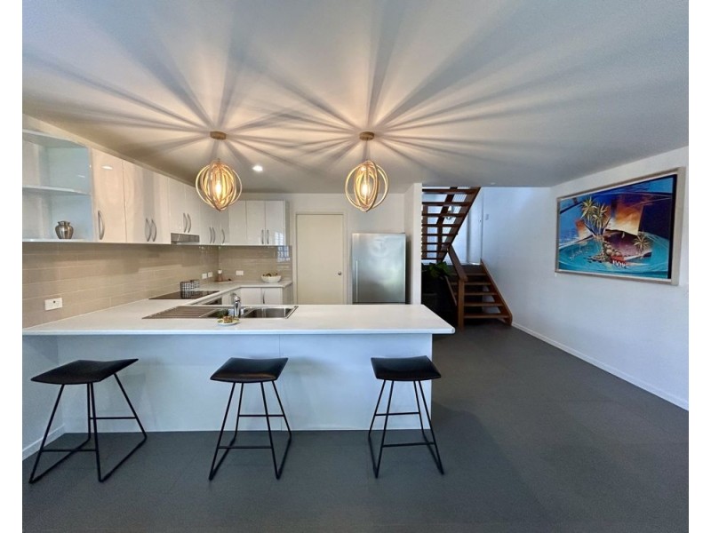 7 Moonee Creek Drive, Moonee Beach NSW 2450