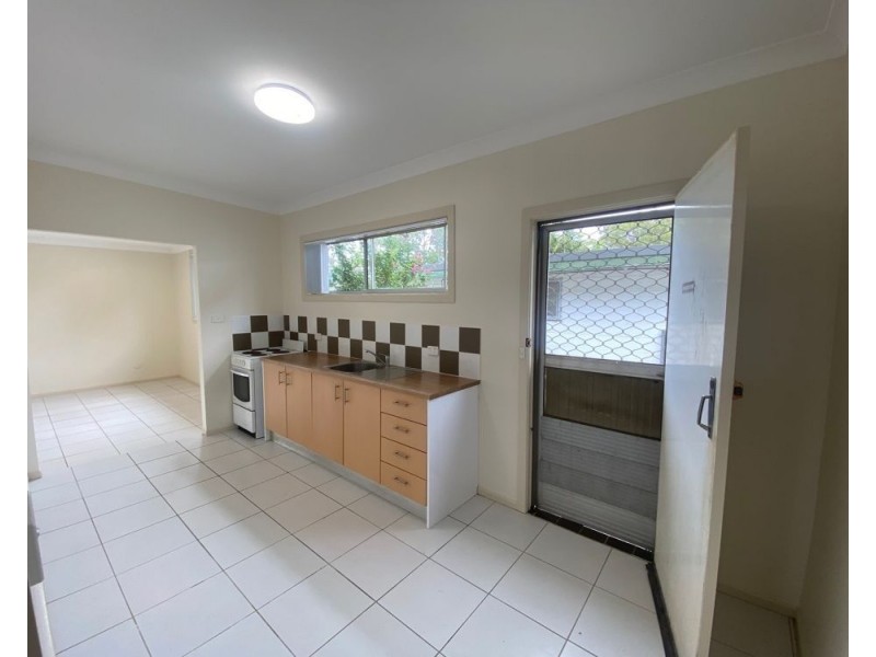 2/7 Sawtell Road, Toormina NSW 2452