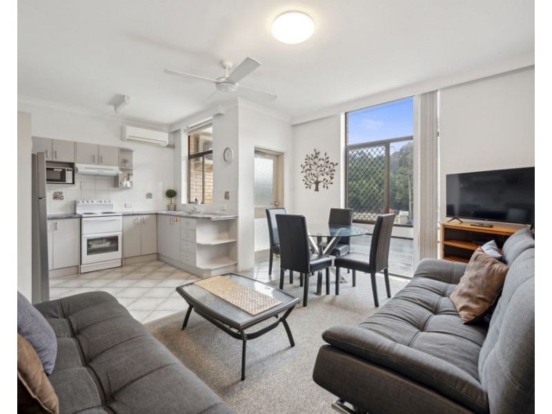 10/27-29 Ocean Parade, Coffs Harbour NSW 2450