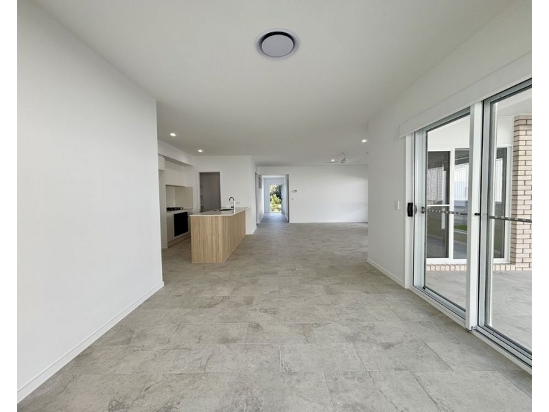 6 Turtle Rise, Bonville NSW 2441