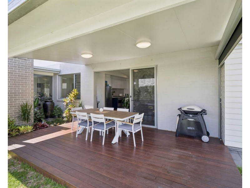 12 Broadwater Street, Sandy Beach NSW 2456