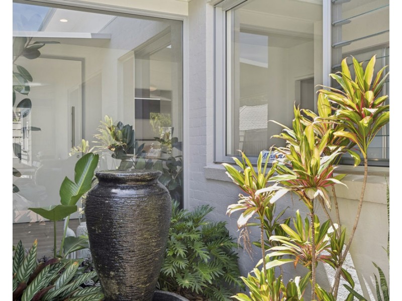 12 Broadwater Street, Sandy Beach NSW 2456