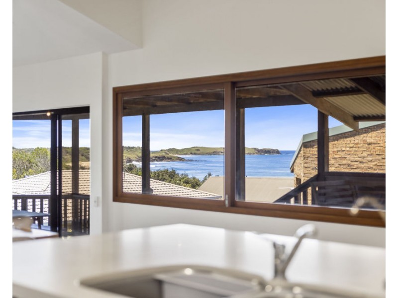 31 Ocean View Crescent, Emerald Beach NSW 2456