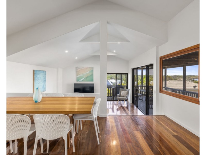 31 Ocean View Crescent, Emerald Beach NSW 2456