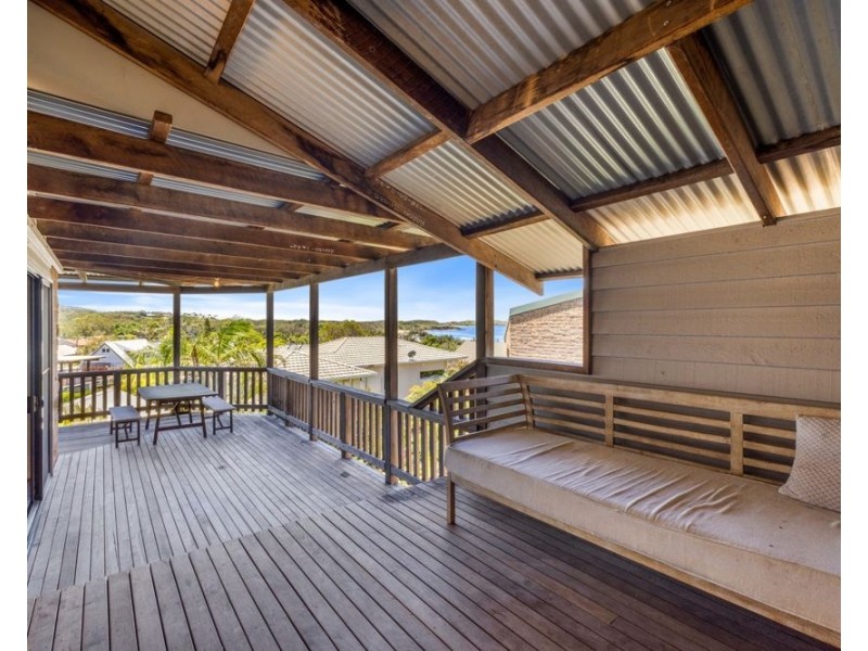 31 Ocean View Crescent, Emerald Beach NSW 2456