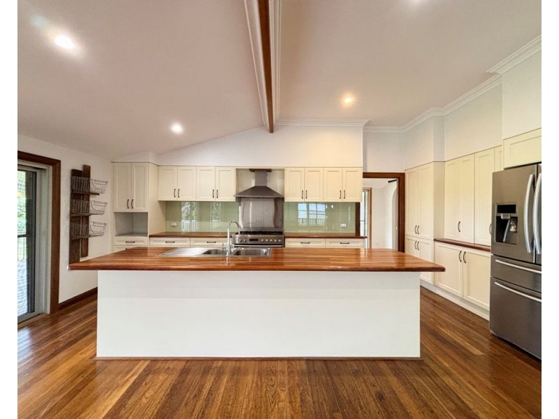 00 House – Crossmaglen Road, Bonville NSW 2441