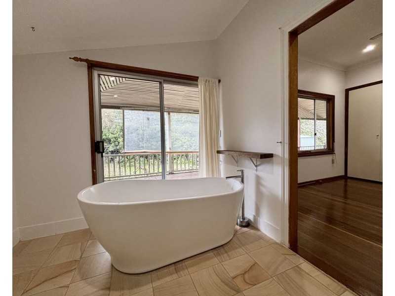 00 House – Crossmaglen Road, Bonville NSW 2441