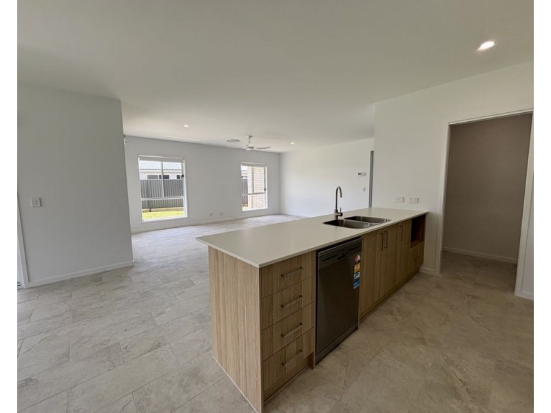 34 Grouper Crescent, Moonee Beach NSW 2450