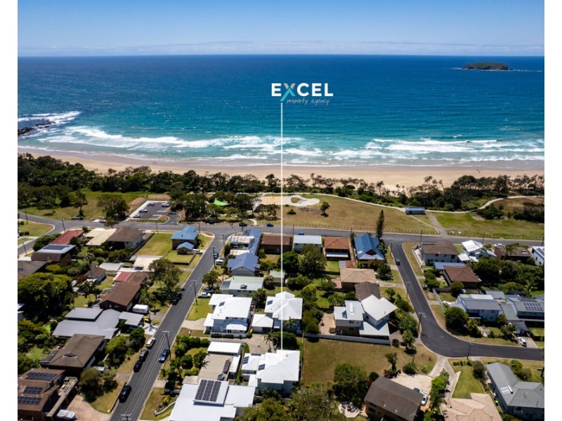 9a Acacia Avenue, Sandy Beach NSW 2456