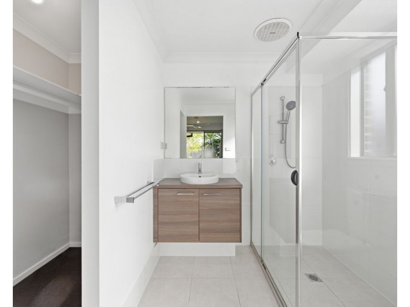 4 April Street, Sandy Beach NSW 2456