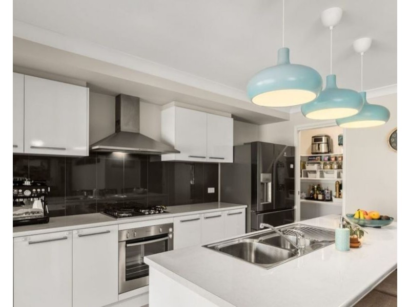 4 Oceanic Drive, Sandy Beach NSW 2456