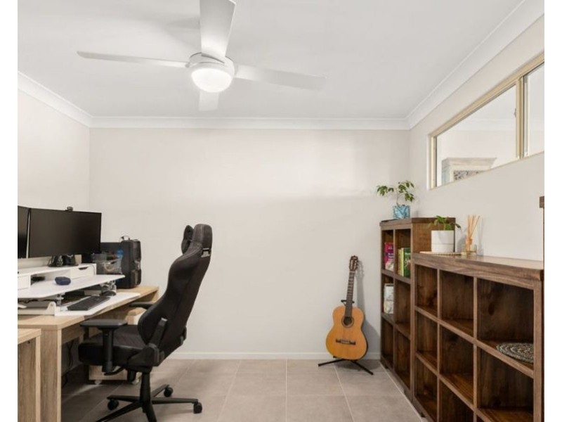 4 Oceanic Drive, Sandy Beach NSW 2456