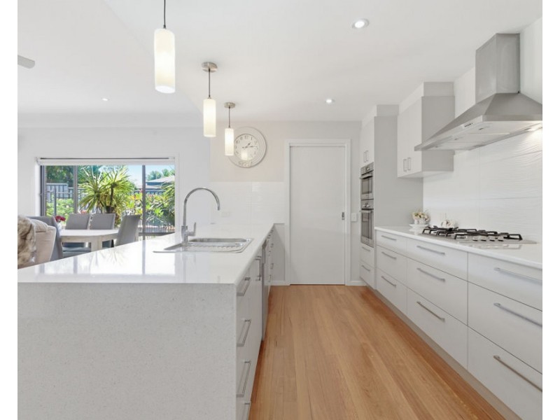 6 Mimiwali Drive, Bonville NSW 2441