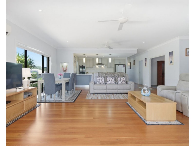 6 Mimiwali Drive, Bonville NSW 2441