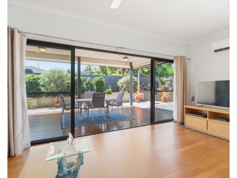 6 Mimiwali Drive, Bonville NSW 2441