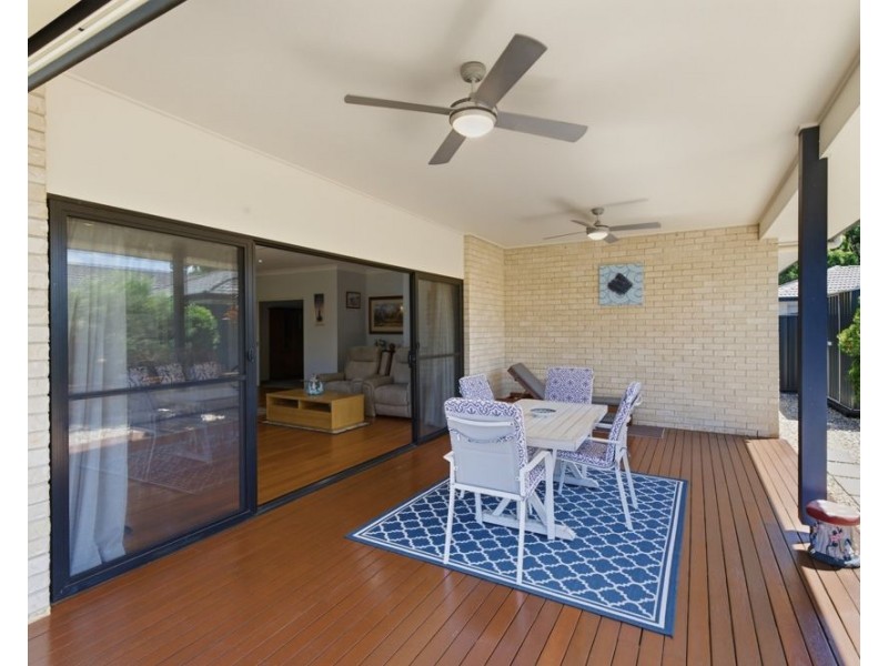 6 Mimiwali Drive, Bonville NSW 2441