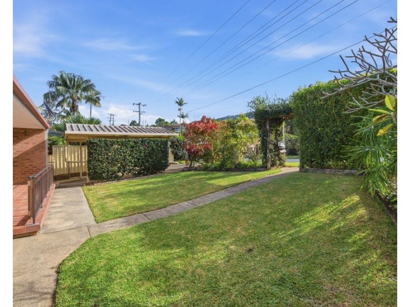 51 Perry Drive, Coffs Harbour NSW 2450