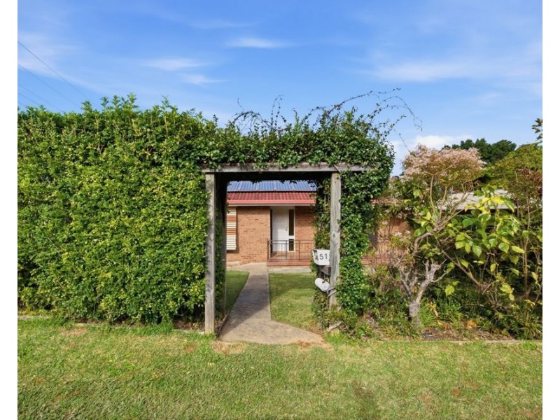 51 Perry Drive, Coffs Harbour NSW 2450