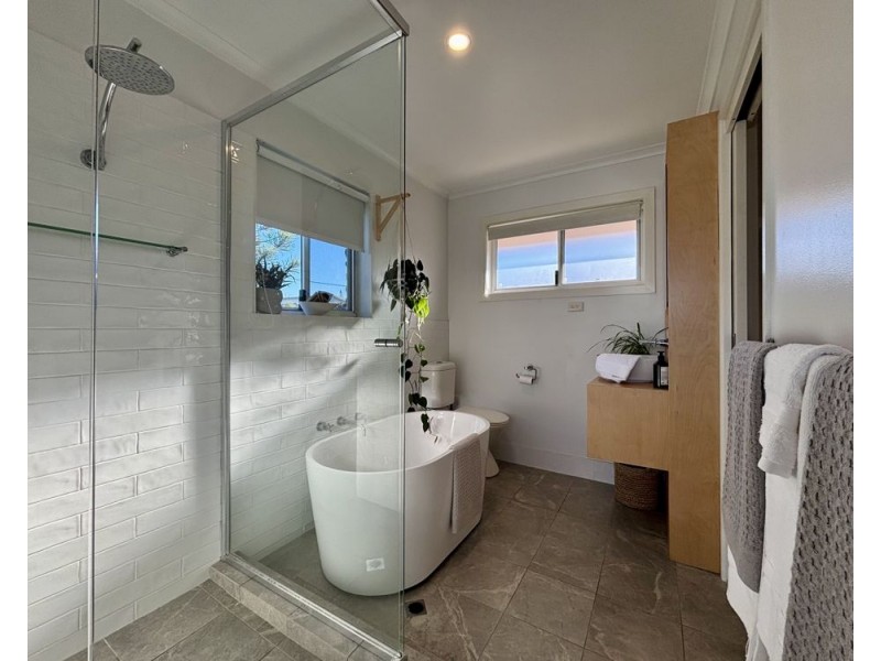 1/113 Fiddaman Road, Emerald Beach NSW 2456