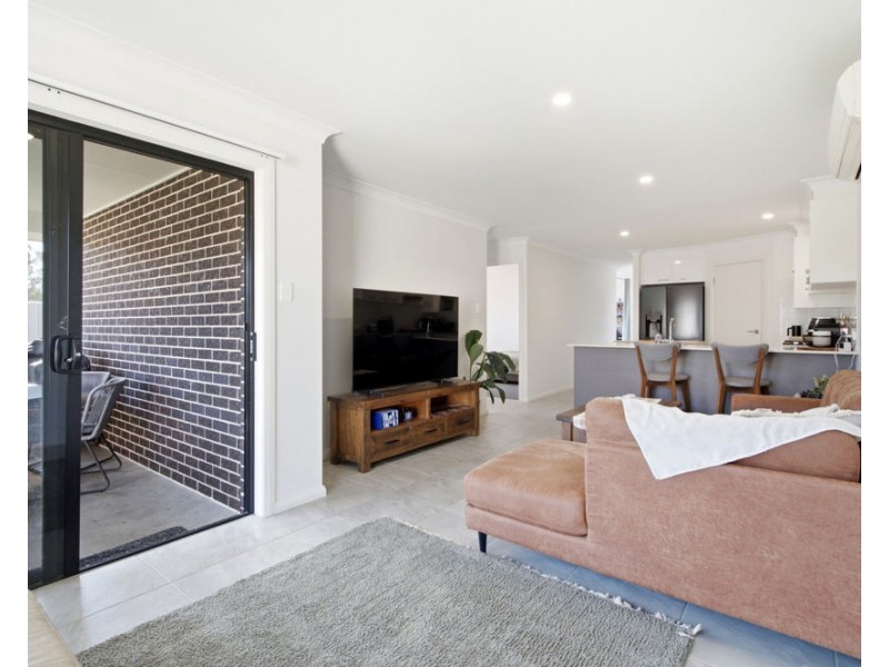 15-15A Sunshine Circuit, Emerald Beach NSW 2456