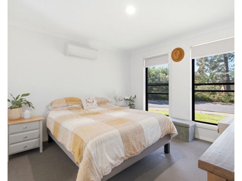 15-15A Sunshine Circuit, Emerald Beach NSW 2456