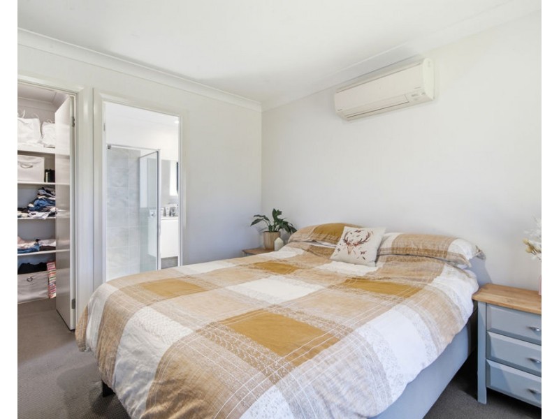 15-15A Sunshine Circuit, Emerald Beach NSW 2456