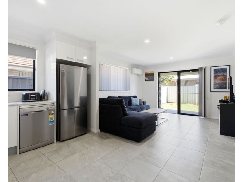 15-15A Sunshine Circuit, Emerald Beach NSW 2456