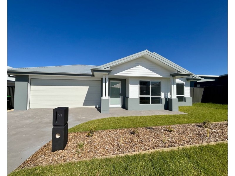 21 Basil Street, Moonee Beach NSW 2450