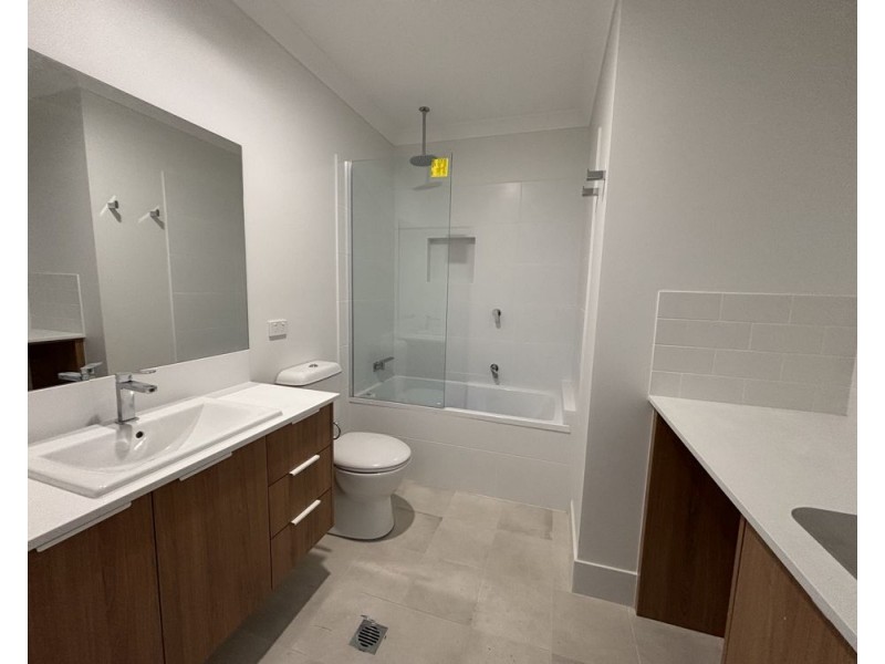 2-4 1854 – 1856 Solitary Islands Way, Woolgoolga NSW 2456