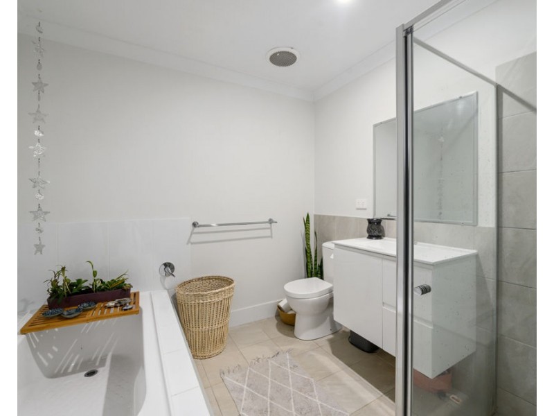 11-11A Seabeach Street, Sandy Beach NSW 2456