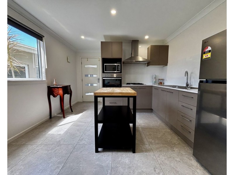 13a Zenith Avenue, Sandy Beach NSW 2456