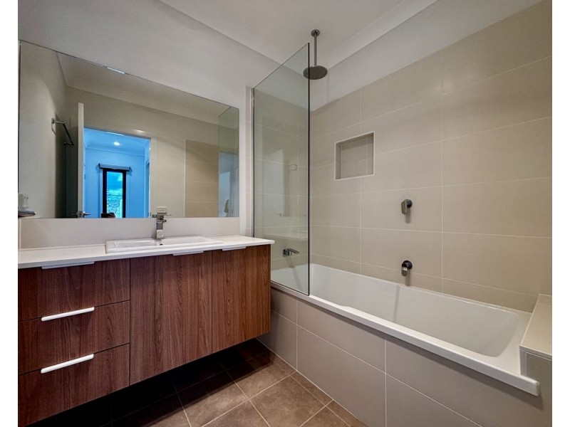 1/1854-1856 Solitary Islands Way, Woolgoolga NSW 2456