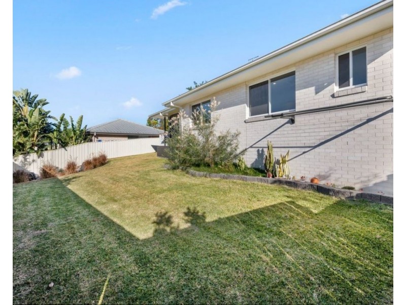 30 Sunshine Circuit, Emerald Beach NSW 2456