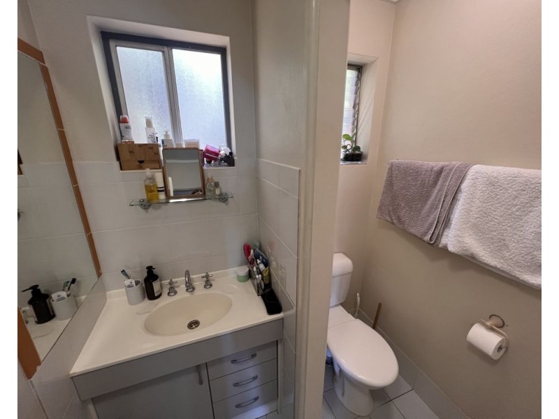4/33 Sandy Beach Road, Korora NSW 2450